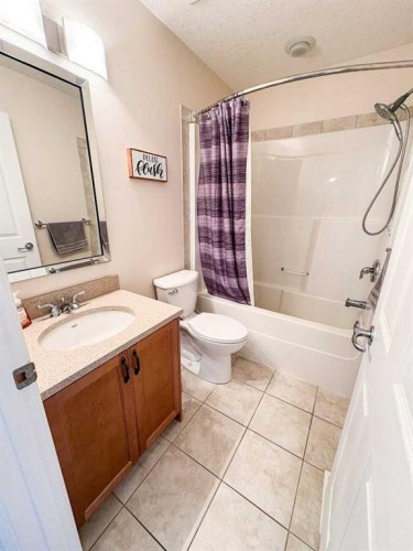 4122 48 Avenue, Mayerthorpe, AB - Indoor Photo Showing Bathroom