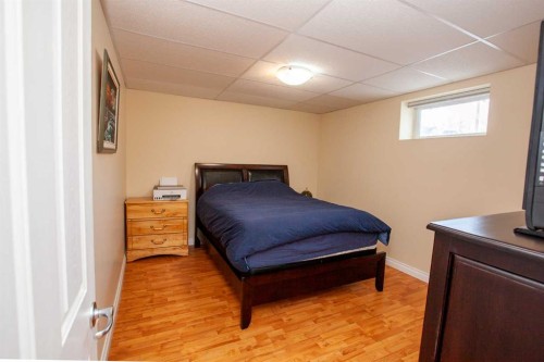 4122 48 Avenue, Mayerthorpe, AB - Indoor Photo Showing Bedroom