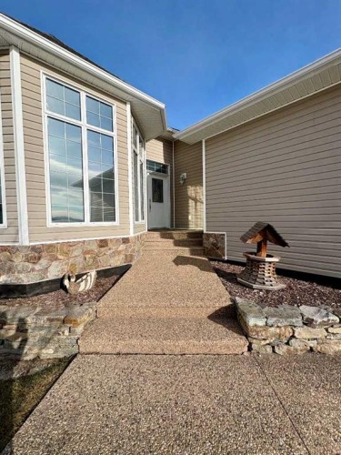 4122 48 Avenue, Mayerthorpe, AB - Outdoor