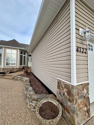 4122 48 Avenue, Mayerthorpe, AB - Outdoor