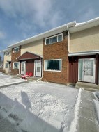 24-441 Switzer Drive  Hinton, AB T7V 1Z7