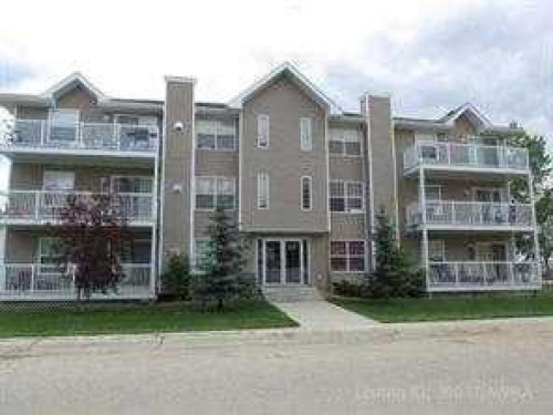 302-3 501 Street  Fox Creek, AB T0H 1P0