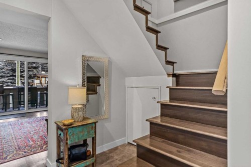 4-630 3Rd Street, Canmore, AB - Indoor Photo Showing Other Room