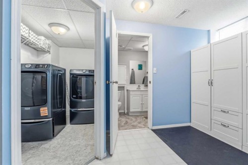 3849 55 Avenue, Whitecourt, AB - Indoor Photo Showing Laundry Room