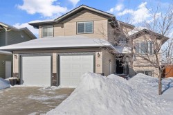 22 Spruce Road  Whitecourt, AB T7S 0C7