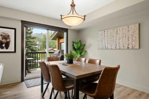 2206-250 2 Avenue, Dead Man'S Flats, AB - Indoor Photo Showing Dining Room