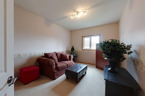 732 9 Street Sw, Slave Lake, AB - Indoor