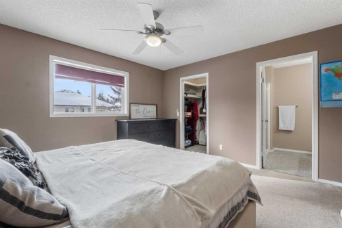 27 Park Circle, Whitecourt, AB - Indoor Photo Showing Bedroom
