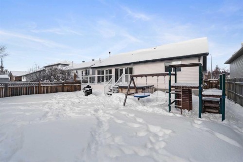 27 Park Circle, Whitecourt, AB - Outdoor