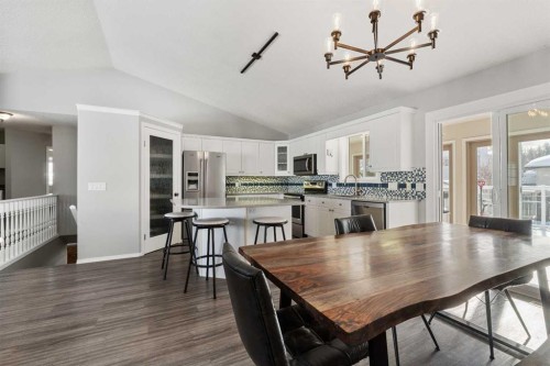 27 Park Circle, Whitecourt, AB - Indoor Photo Showing Dining Room