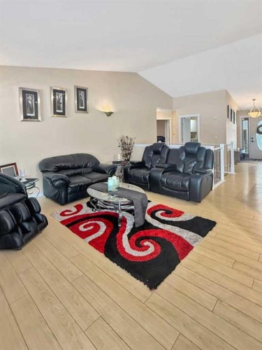 3 Powers Cove, Whitecourt, AB - Indoor Photo Showing Living Room