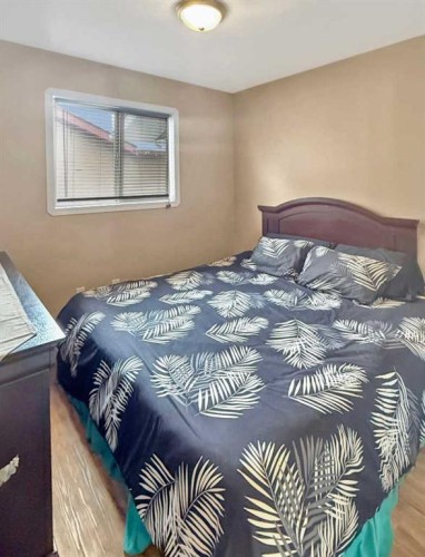 3 Powers Cove, Whitecourt, AB - Indoor Photo Showing Bedroom