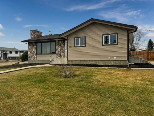 4504 45 Street  Mayerthorpe, AB T0E 1N0
