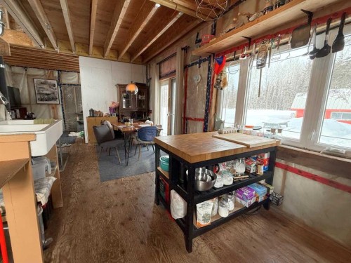 683023 Range Road 231, Rural Athabasca County, AB - Indoor