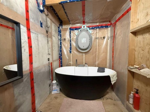 683023 Range Road 231, Rural Athabasca County, AB - Indoor Photo Showing Bathroom