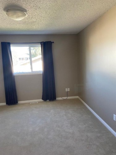 31 Kreiner Crescent, Whitecourt, AB 