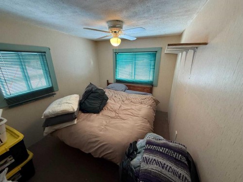 4933 Centre Street, Brule, AB - Indoor Photo Showing Bedroom