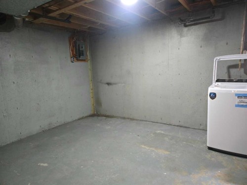 29-441 Switzer Drive, Hinton, AB - Indoor