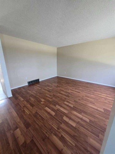 29-441 Switzer Drive, Hinton, AB - Indoor Photo Showing Other Room