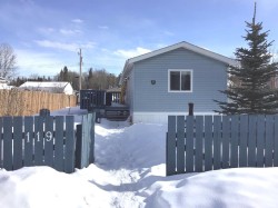 119 2nd Street  Blue Ridge, AB T0E 0B0