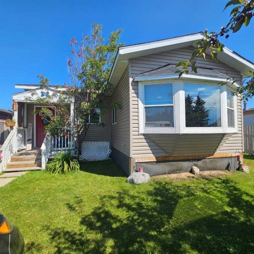 613 53 Street  Edson, AB T7E 1K9