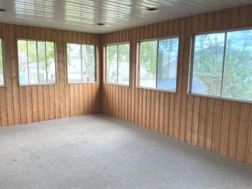 29 Lyons Crescent, Whitecourt, AB - Indoor Photo Showing Other Room