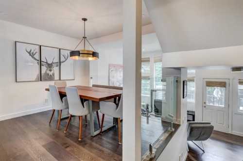 18-242 Benchlands Terrace, Canmore, AB - Indoor Photo Showing Dining Room