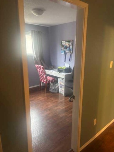 13 Aspen Crescent, Jasper, AB - Indoor Photo Showing Other Room