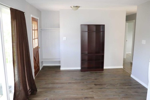 5518 13 Avenue, Edson, AB - Indoor Photo Showing Other Room