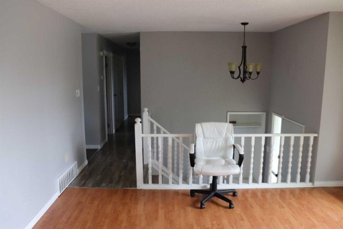 5518 13 Avenue, Edson, AB - Indoor