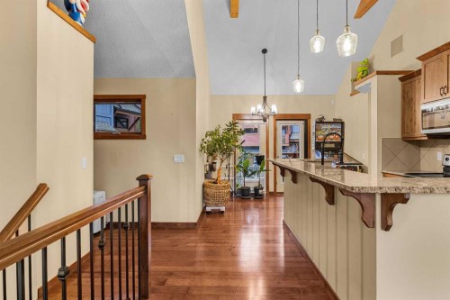 623-80 Dyrgas Gate, Canmore, AB - Indoor Photo Showing Other Room