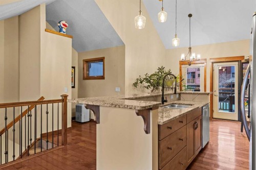 623-80 Dyrgas Gate, Canmore, AB - Indoor Photo Showing Kitchen With Double Sink