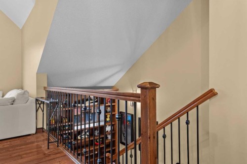 623-80 Dyrgas Gate, Canmore, AB - Indoor Photo Showing Other Room