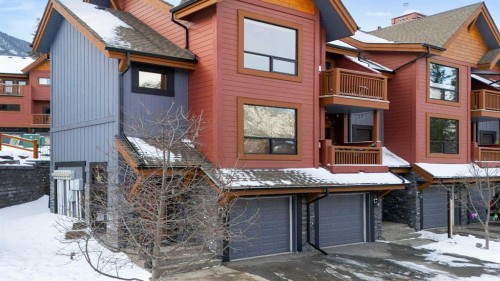 623-80 Dyrgas Gate, Canmore, AB - Outdoor With Exterior