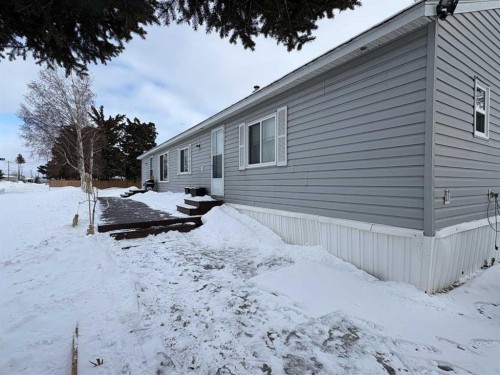 516 4 Street NW Slave Lake, AB T0G 2A1