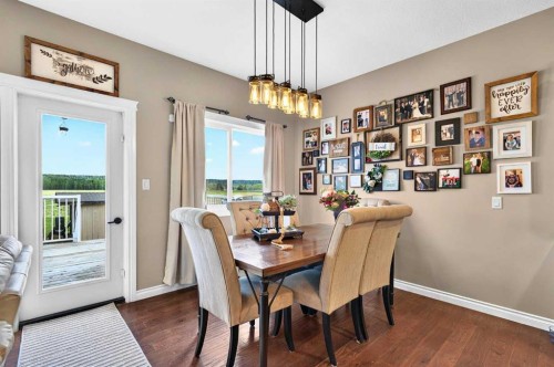 18 Riverdale Bend, Whitecourt, AB - Indoor Photo Showing Dining Room