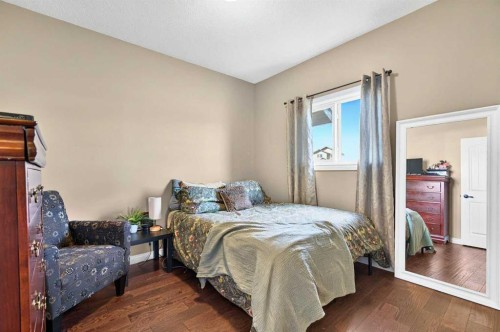 18 Riverdale Bend, Whitecourt, AB - Indoor Photo Showing Bedroom