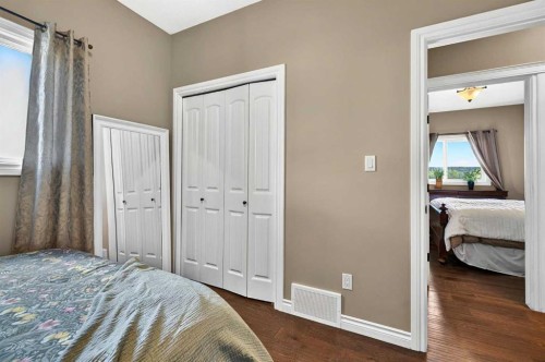 18 Riverdale Bend, Whitecourt, AB - Indoor Photo Showing Bedroom