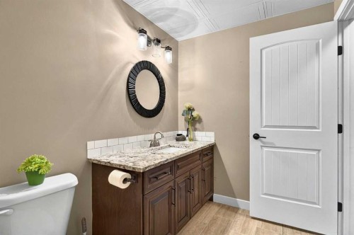 18 Riverdale Bend, Whitecourt, AB - Indoor Photo Showing Bathroom