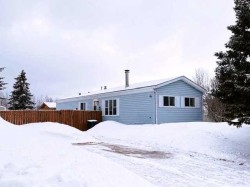 34-812 6 Avenue SW Slave Lake, AB T0G 2A4
