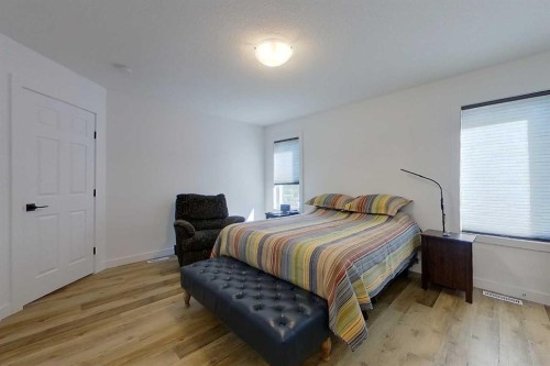 908 7 Avenue Se, Slave Lake, AB - Indoor Photo Showing Bedroom