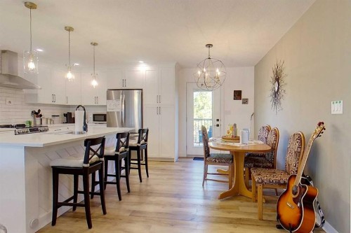 908 7 Avenue Se, Slave Lake, AB - Indoor