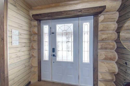 73430 102 Range, Kinuso, AB - Indoor Photo Showing Other Room