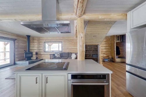 73430 102 Range, Kinuso, AB - Indoor Photo Showing Kitchen