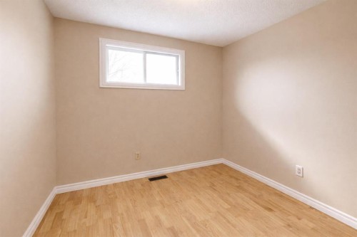 1502 54 Street, Edson, AB - Indoor Photo Showing Other Room