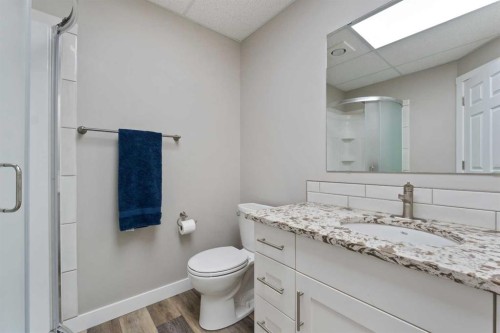 60 Pritchard Drive, Whitecourt, AB - Indoor Photo Showing Bathroom