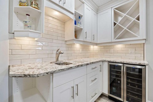 60 Pritchard Drive, Whitecourt, AB - Indoor Photo Showing Kitchen With Upgraded Kitchen