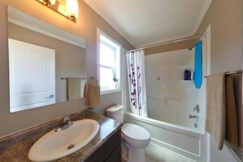 4322 18 Avenue, Edson, AB - Indoor Photo Showing Bathroom