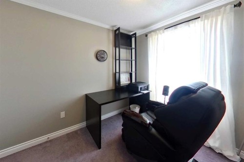 4322 18 Avenue, Edson, AB - Indoor