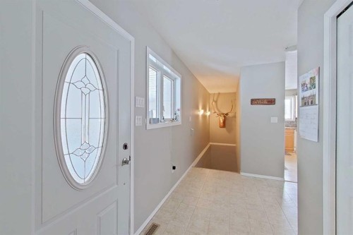 74120 100 Range Road, Kinuso, AB - Indoor Photo Showing Other Room